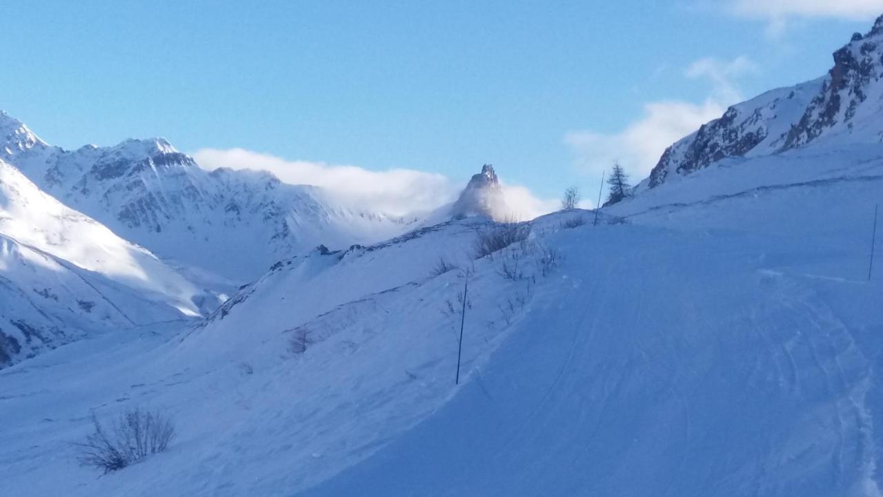 Отель Aiguille Noire Валуар Экстерьер фото